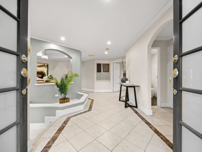 27 Miami Beach Promenade, Iluka WA 6028