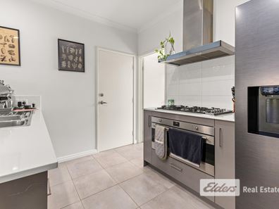 16 Cassis Way, Yalyalup WA 6280