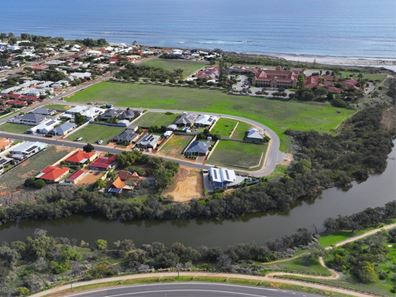 60 Charles St, Bluff Point WA 6530