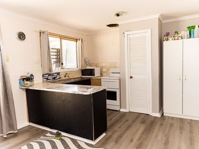 10 Growden Street, Merredin WA 6415