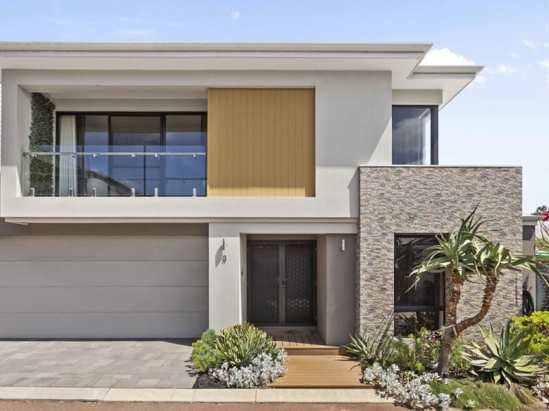 3/4 Johannah Street, North Fremantle