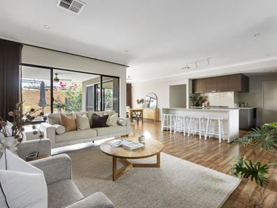 3/4 Johannah Street, North Fremantle WA 6159