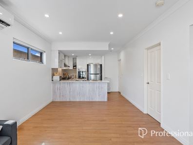 4/62 Dallington Crescent, Balga WA 6061