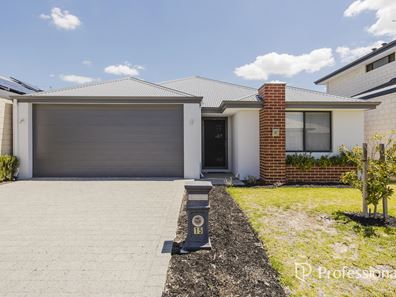 15 Darwell Way, Aveley WA 6069
