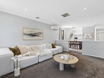 29 Aintree Street, Hamersley WA 6022