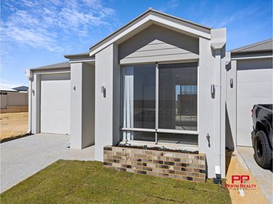 43 Hopetoun Drive, Eglinton WA 6034