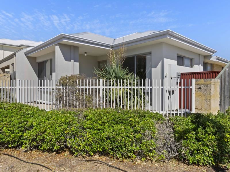 77 Seaside Avenue, Yanchep WA 6035
