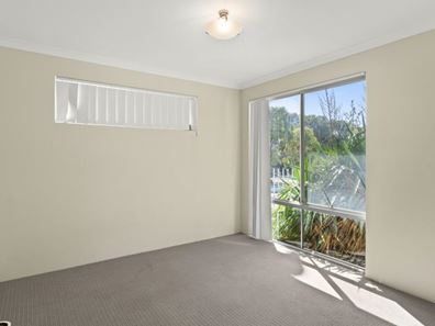 77 Seaside Avenue, Yanchep WA 6035
