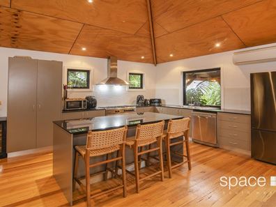 2 Lilac Link, Margaret River WA 6285
