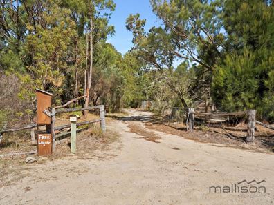 112 Merrit Road, Parklands WA 6180