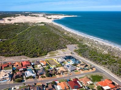 151 Glendinning Road, Tarcoola Beach WA 6530