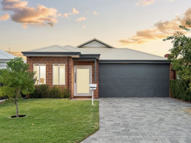 33 Victoria Street, Redcliffe WA 6104