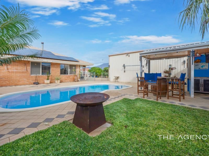 110 Glenfield Beach Drive, Drummond Cove