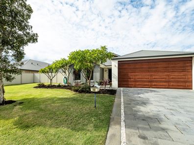 13 Solstice Way, Australind WA 6233