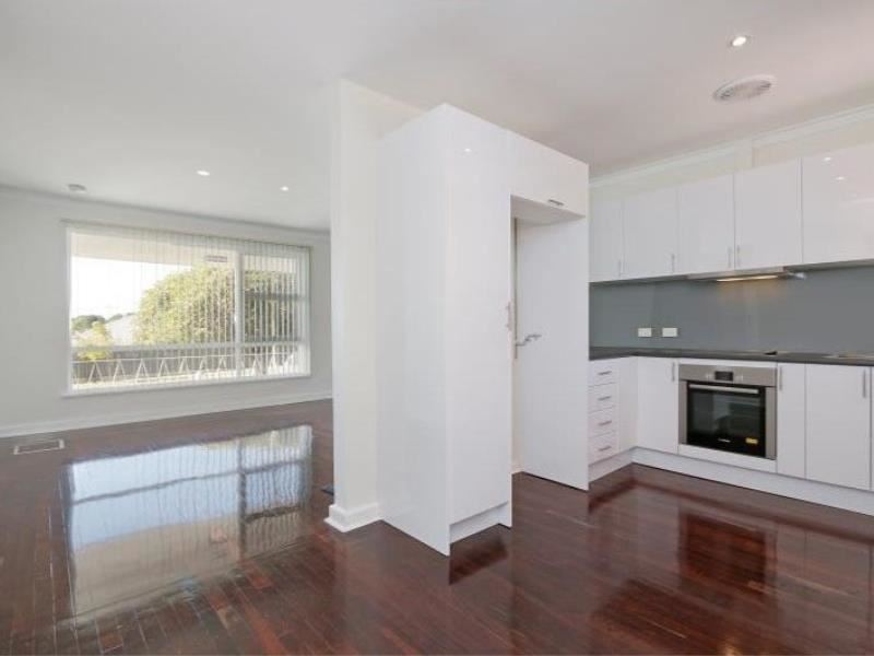 2/94 Todd Avenue, Como