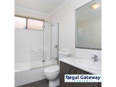 12/42 Merrifield Avenue, Kelmscott WA 6111