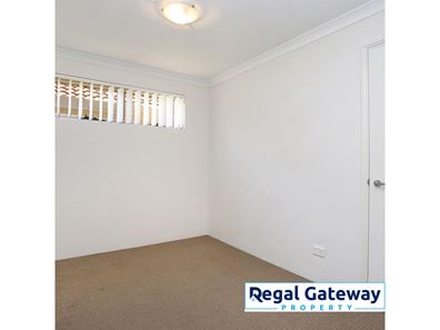 12/42 Merrifield Avenue, Kelmscott WA 6111
