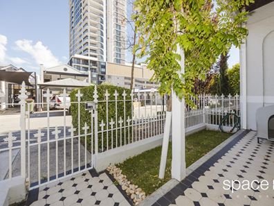 32 Catherine Street, Subiaco WA 6008
