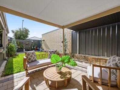 33 Morwell Street, Yanchep WA 6035