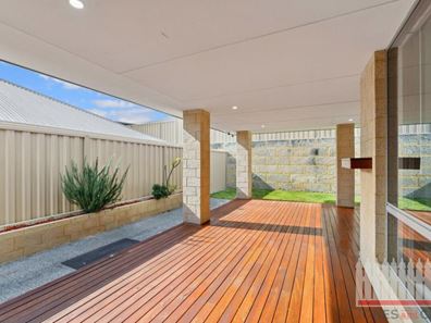 16 Broadhurst Way, Two Rocks WA 6037