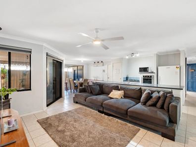 9 Abbey Court, Cockburn Central WA 6164