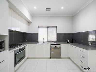 59 Peppermint Gardens, Aubin Grove WA 6164
