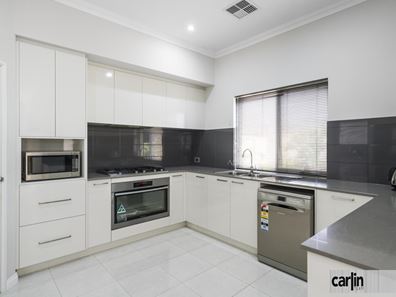59 Peppermint Gardens, Aubin Grove WA 6164
