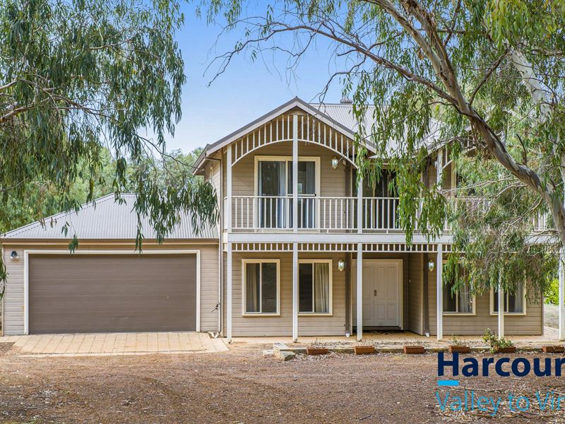 77 Mchavloe Drive, Gingin WA 6503