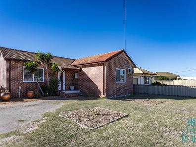 115 Francis Street, Beachlands WA 6530
