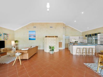 36 Banksia Terrace, South Yunderup WA 6208