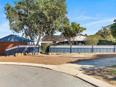 38 Lensham Place, Armadale WA 6112