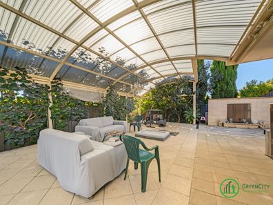 62 Dorchester Avenue, Warwick WA 6024