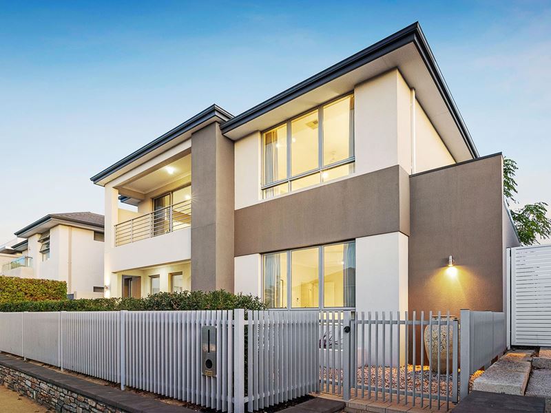 7 Needlewood Road, Churchlands WA 6018