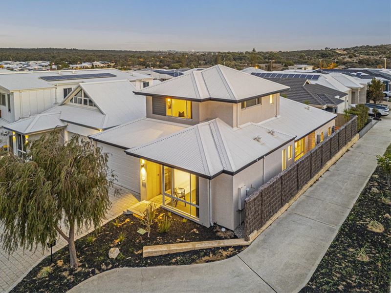11 Laddon Road, Clarkson WA 6030