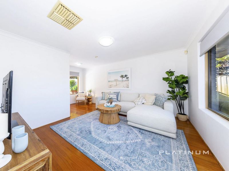 1 Loch View, Craigie