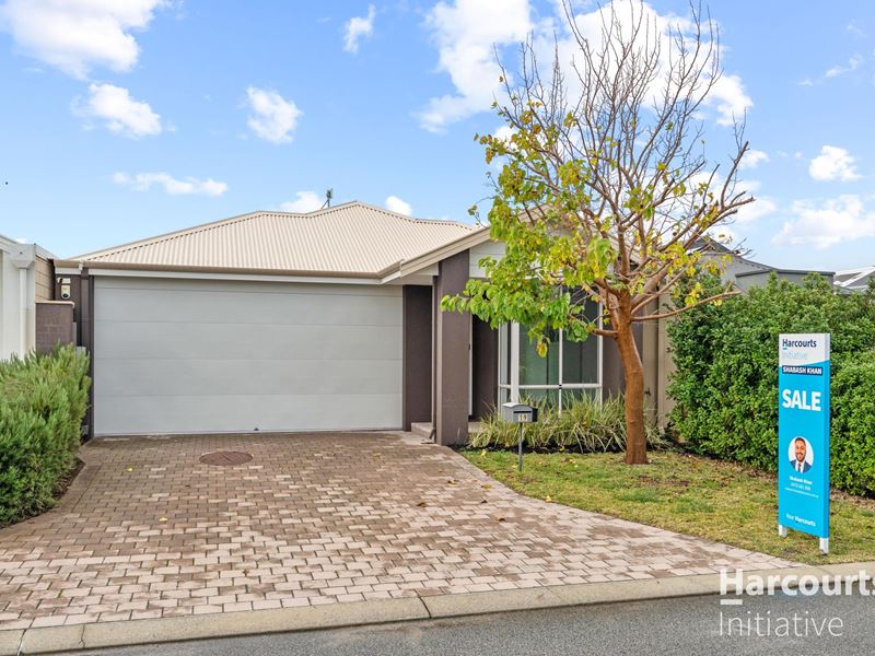 19 Salhouse Road, Aveley