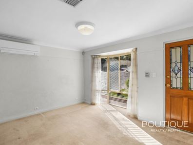 17/9 Kidbrooke Way, Kingsley WA 6026