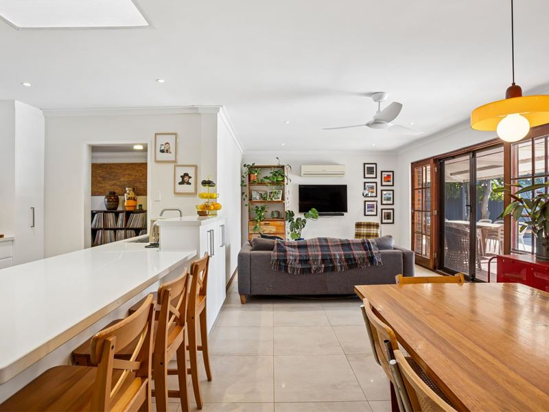 13 Mamo Place, Greenwood WA 6024