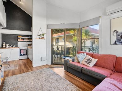 52/130 Mandurah Terrace, Mandurah WA 6210