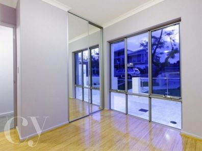 6/2 First Avenue, Applecross WA 6153