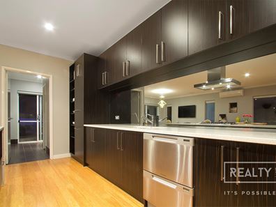 3B Bartlett Crescent, Karrinyup WA 6018