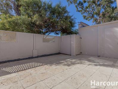 22 Bader Way, Stirling WA 6021
