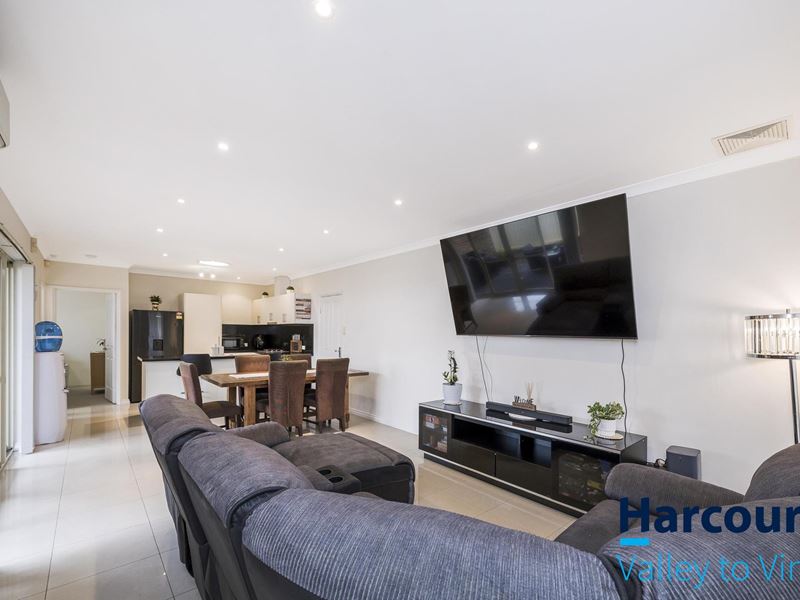 379C Flinders Street, Nollamara