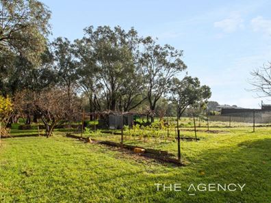22 Loder Way South, Guildford WA 6055