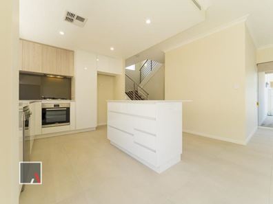 2/207 Vincent Street, West Perth WA 6005