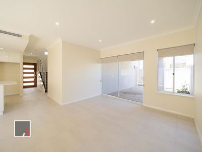2/207 Vincent Street, West Perth WA 6005