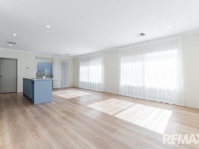 14 Nasturtium Road, Sinagra WA 6065