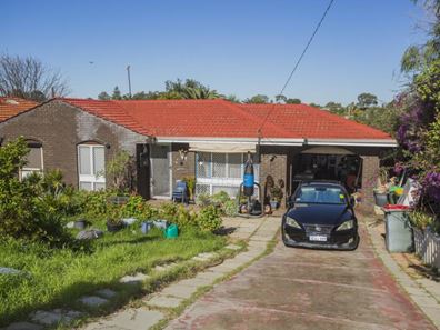 33 Denston Way, Girrawheen WA 6064