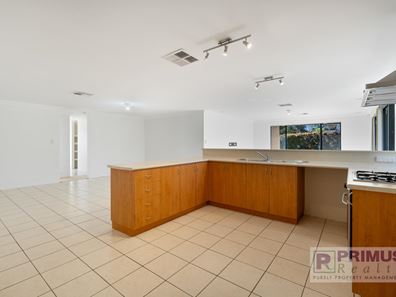 B/137 Williamson Avenue, Cloverdale WA 6105