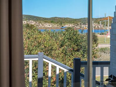 23 Gaskin Drive, Cape Burney WA 6532